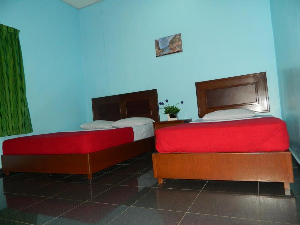 River Side Hotel Mersing Quarto foto